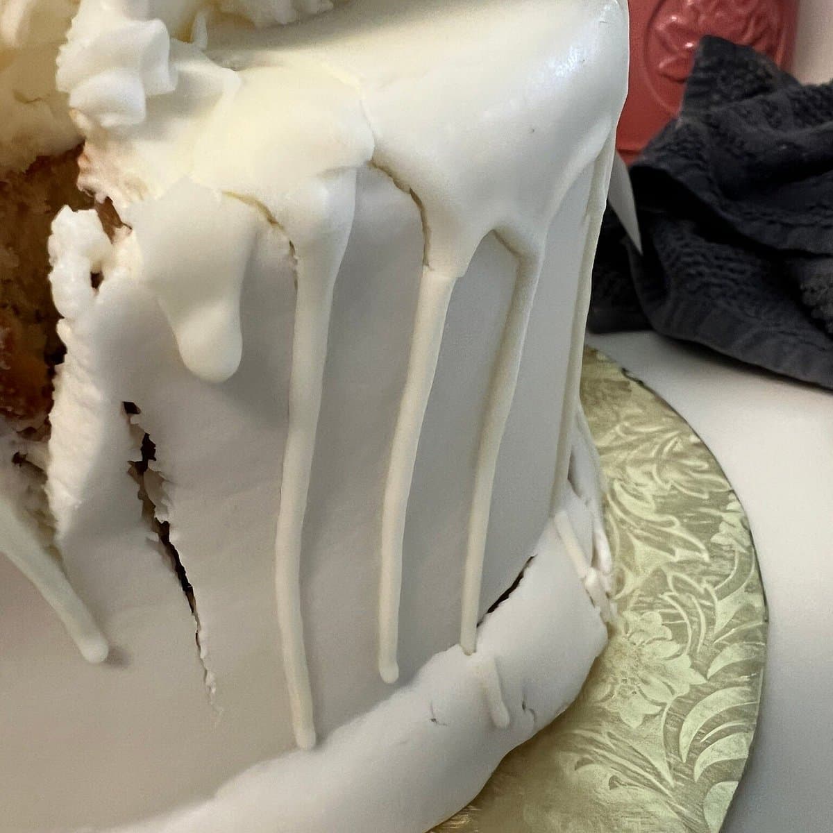 A Slice of Heaven Custom Cakes cake 3